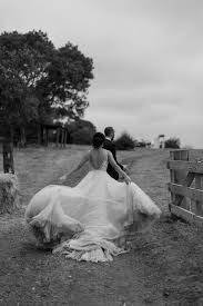 Our Photographer Killed It Our Photographer Killed It View Reddit By Hum An View Source Outdoor We With Images Wedding Outdoor Wedding Venues Cheap Wedding Venues