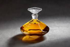 The Macallan 72 Year Old The Genesis Decanter Starejshij Viski Vinokurni Makallan