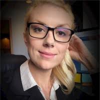 5 "Lea Luna" profiles