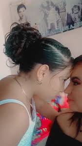 Lili Flores (@lili.flores687)