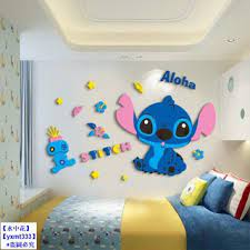 Kamar tidur yang tak begitu luas ini bisa terlihat ramai dengan beberapa sentuhan. Kamar Tidur Stitch