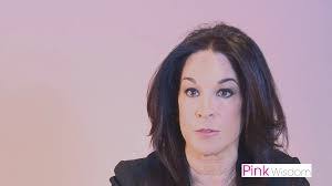 Betsy Cox's Instagram, Twitter & Facebook