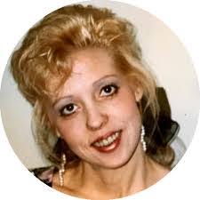 Denise Appleton's Instagram, Twitter & Facebook