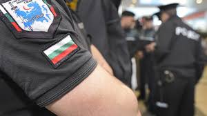 We spoke to @christogrozev to find out more about how @bellingcat unmasked the russian agents who tried to kill @navalny. Bellingcat Names Russian Diplomat As Bulgarian Poisoning Suspect The Moscow Times