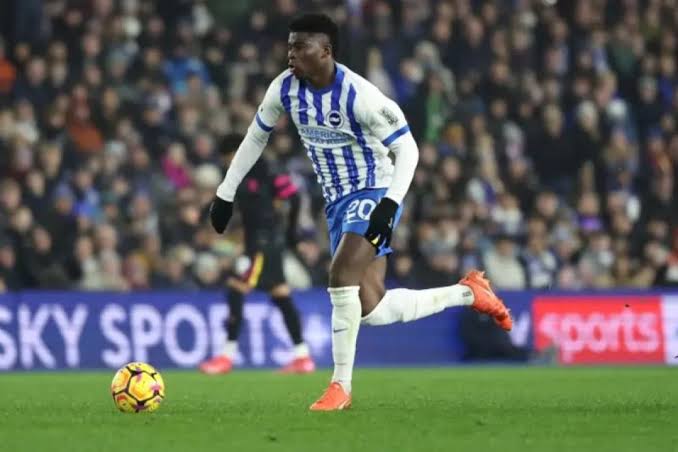 Carlos Baleba bisa gantikan Luke Shaw di Manchester United