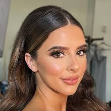 Meghan Beard (meggbeardd)