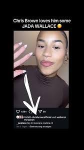 Jada Walls's Instagram, Twitter & Facebook