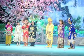 Lâm vỹ dạ trở thành bắc đẩu phiên bản mới (27/01) ai đóng vai ngọc hoàng trong chương trình táo quân 2021? Tao Quan 2021 Ghi Hinh Tá»'i Qua Loáº¡t Hot Trend Tá»« Amazing Good Job Ä'áº¿n Tra Xanh Ä'Æ°á»£c Ä'Æ°a Vao Lam Vá»¹ Dáº¡ Trá»Ÿ Thanh Báº¯c Ä'áº©u