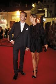 She is an actress, known for verão m (2018), a única mulher (2015) and a herdeira (2017). Caras Matilde Breyner Uma Noiva Confiante E Feliz