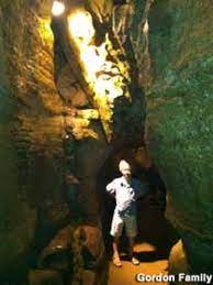 The caverns were formed millions of years ago by an underground river that cut through the limestone rock. Delaware Oh Olentangy Indian Caverns
