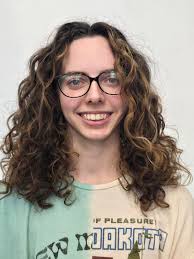 Hair goals achieved for this stunner! We took her gorgeous curls to the  next level with a rich caramel highlights for serious ✨ dimension ✨ Loving  the way the light catches those wavey curls! ...