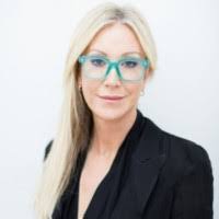 Kelsey Costello's Instagram, Twitter & Facebook