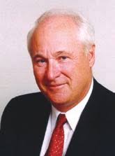 AGLC_AR_2004-2005_no sig's.indd