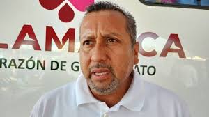 Exigen destituir a Director de Vialidad de Salamanca por agresión a mujer  policía