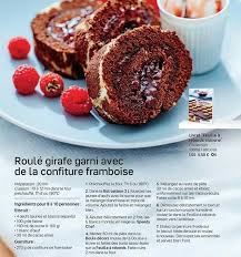 Roule Girafe Garni A La Confiture De Framboises Tupperware Recette Noel Tupperware Recettes De Cuisine Recette Tupperware
