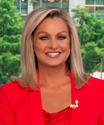 Sandra Smith (reporter)