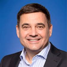 Michael Dubberke's Instagram, Twitter & Facebook