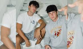 Hall hosted a party for his 21st birthday on friday, aug. Sway House Tiktokers Bryce Hall Blake Gray Charged With Throwing Parties In Violation Of L A Health Orders Tubefilter