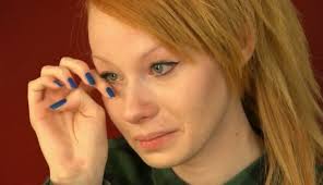 White and black unidentical twins born 21 years ago give details