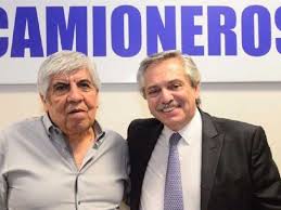 Esta vez, francisco lució disgustado junto al presidente. Alberto Fernandez Recibio A Hugo Moyano Para Hablar De Los Actos Del 17