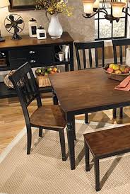 This Farmhouse Style Table Is An Elegant And Beautiful Addition To Your Dining Room Decor Sleek Kitchen Table Wood Dining Room Remodel Dining Room Table Decor