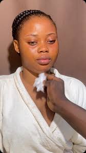 Don't forget to send a dm am available and affordable 🙏🙏 #lagosmua  #makeupartistinlagos #ikorodumakeupartist #netflix #happy #follow  #instagram #fashion #cute #ikdmua #photooftheday #photo #motivation #beauty  #blackexcellence #photography ...