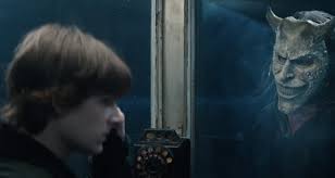 First Look at Benedict Cumberbatch As DOCTOR STRANGE