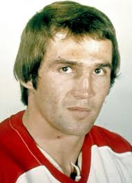 Player photos for the 1968-69 Prince Edward Islanders at hockeydb.com