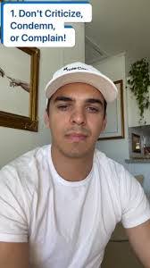 Ashley Sledge's Instagram, Twitter & Facebook