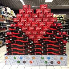 Pleins De Love Dans Vos Vies Au Casino De Bergson Jebosseengrandedistribution Grandedistribution Cocacola Saintvalenti Holiday Decor Decor Home Decor