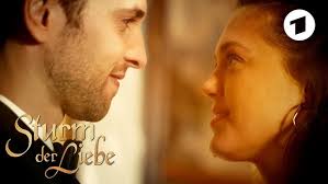 Dieser Kuss bringt Maxi zum Träumen