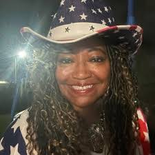 Novella Harris's Instagram, Twitter & Facebook