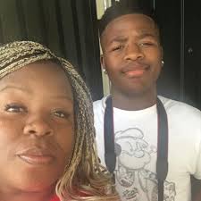 Happy 22nd bday to my son Dereus Dortch.. God couldn't have blessed me with  a better son. You are always so loving, so protecting, always for family! I  know God is doing