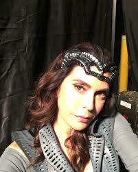 the- Teri Hatcher Home Page Archive — Tonight I'll be live tweeting along  with the...