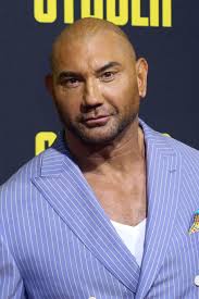 Un día como hoy #18enero de 1969 nació en Washington D. C., Estados Unidos,  David Michael Bautista Jr.​(Dave Bautista), actor de cine, televisión y  video juegos. Luchador profesional retirado y ex peleador