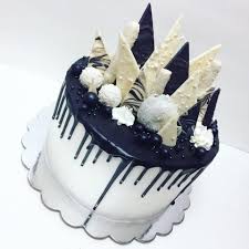 Black And White Cake Decorating Ideas Black And White Drip Cake Katherine Sabbath Inspiration Drip Cakes Blue Drip Cake Blue Birthday Cakes