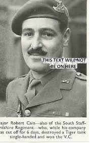 MAJOR ROBERT CAIN V.C. SOUTH STAFFORDSHIRE REGIMENT TIGER TANK 1946  CLIPPING