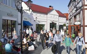 Dear avi l, we are very happy that you've had a great experience at designer outlet berlin and hope to see you soon! Designer Outlet Berlin Havelland Elstal