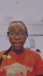 Olive Wright (@olivew08)