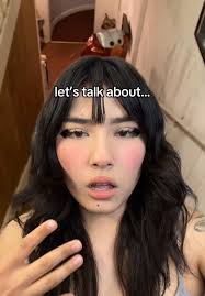 Elmo Balloon Video: A Thrilling Scare at Night