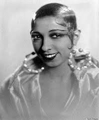 In a decade known for glamour, 1920s hairstyles took a bold turn when women started cutting their hair short. 1920s Hairstyles How To Rock The Most Popular Hairstyles From The