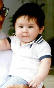 Pin By Sumaiyya0630 On Kaŕeena Kapooŕ Taimur Ali Khan Kareena Kapoor Baby Celebrity Kids
