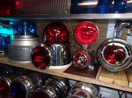 Yankee 264 Federal 174 C Akrolite Ff Hicks Collection Police Lights Lights And Sirens Emergency Lighting