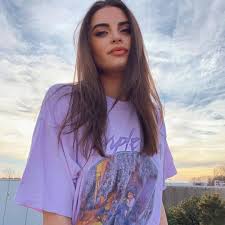 Swirling around, who rachael is, things that she might have attended, and pictures that she liked and people that the fallout from kirkconnell's behavior resulted in host chris harrison's temporary exit from the. The Bachelor S Rachael Breaks Silence On Controversial Past E Online