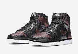 The air jordan ii was the first nike shoe to be designed without the swoosh, which opened the doors for a new era where design became more crucial than logo. Air Jordan 1 Wmns Fearless Rose Gold Cu6690 006 Release Date Sbd