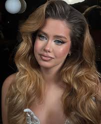 💎Bridallook💎 💥good things is achieved in a team 📸 Mihai Cretu Fotograf  . Cretu Mihai🔝