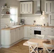 B Q It Stonefield Stone Classic Style Homely And Charming Our Stonefield Classic Ivory Style Kitchen Gives A Kitchen Fittings Kitchen Layout Kitchen Design