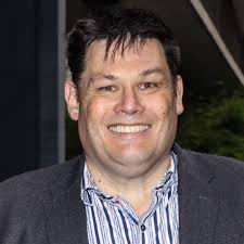 Mark Labbett stuns Loose Women...