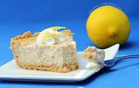 If you are just getting used to enjoying your desserts with less sugar, you might find the transition a little challenging at first. Lemon Cloud Cheesecake Healthy Sweets Baking Sweets Low Calorie Baked Goods