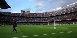 Het valt vergeleken met andere voetbalstadions niet op door de lengte en. Groepjes Fans Zijn In Spanje Vanaf Eind Juni Weer Welkom Fcupdate Nl